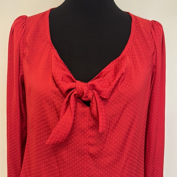 Cabi Front Knot Swiss Red Dot Print Satin Blouse Size XS - Picture 4 of 12